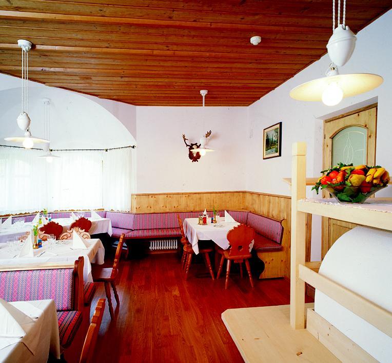 Hotel Waldheim Belvedere 브레싸노네 외부 사진